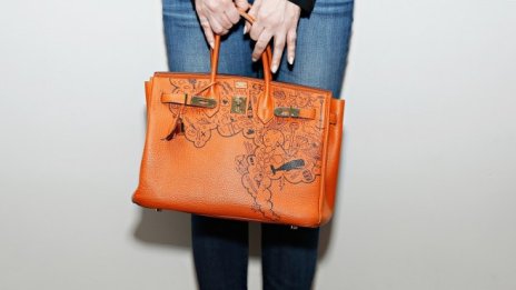 Hermes предупреди за негативно влияние на силното евро върху резултатите му