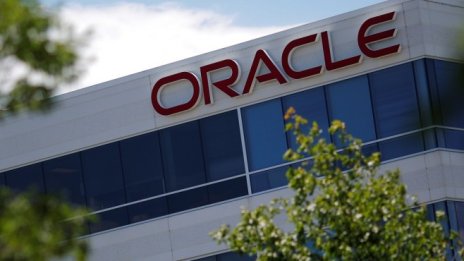 Облачните услуги тласкат нагоре бизнеса на Oracle за поредно тримесечие