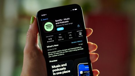 Spotify съкрати част от служителите на бизнеса си с подкасти
