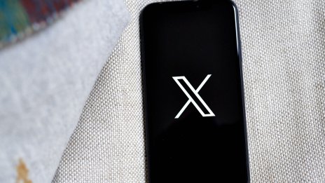 Мъск рискува да нанесе още повече щети на бизнеса на Twitter с новите промени