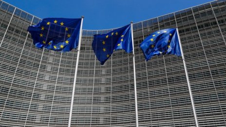 ЕС продължава преговорите с Лондон, но се готви и за Brexit без сделка