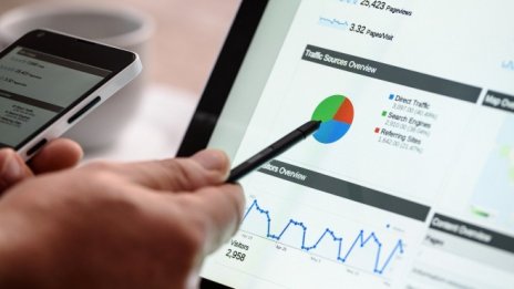 Рекламната индустрия сменя стратегията в очакване на тежка 2021 г.