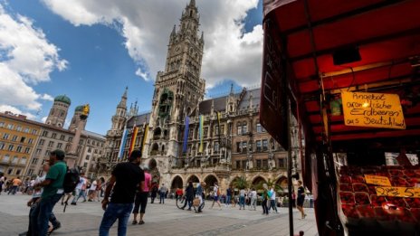 Икономиката на еврозоната расте по-бързо от очакваното