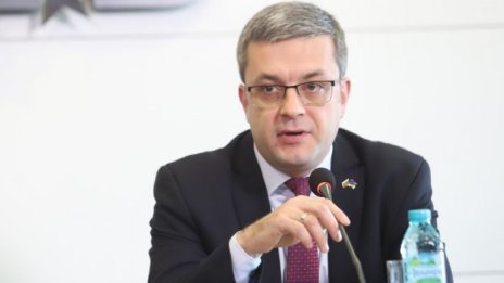 ГЕРБ: След вчерашните ексцесии няма да подадем оставка