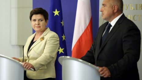 Руските санкции и бежанците – основни теми на срещата Борисов - Шидло