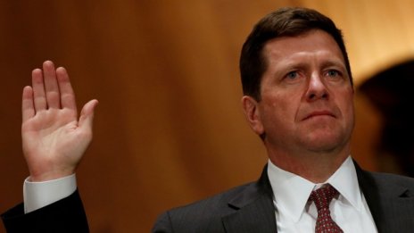 Адвокат от Wall Street оглавява Комисията за ценните книжа и фондовите борси