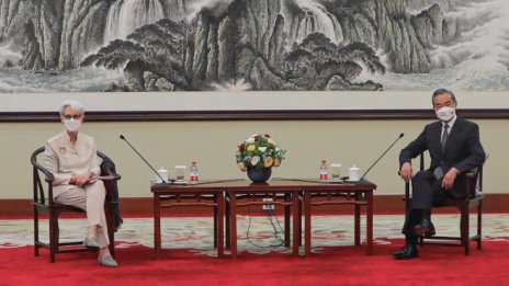 Атака вместо сближаване: Китай провокира САЩ на дипломатическата среща