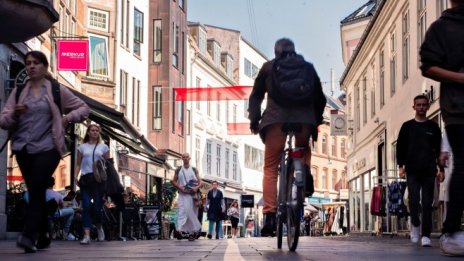 Дания и Швеция премахват всички ограничения за коронавируса