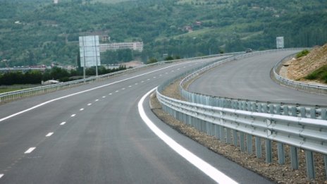 Днес започва първият етап от тестването на тол системата*