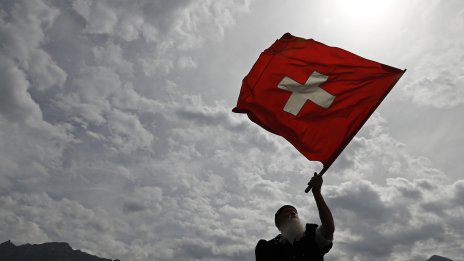 Швейцарците харесват икономическите ползи от ЕС, но самия съюз - не толкова