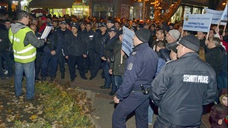 Изплатено е униформено облекло на над 18 хил. служители на МВР