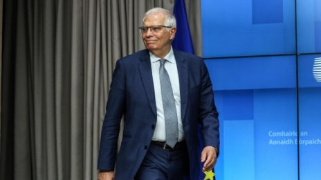 Борел и Блинкен: Приветстваме компромисно предложение по въпроса София-Скопие