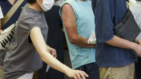 Управляващите в Япония се готвят за голяма изборна победа след убийството на Абе