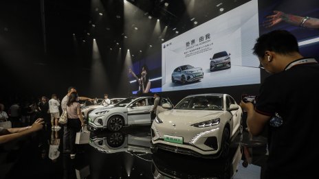 Китайските автопроизводители масово изостават от своите цели за продажби