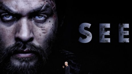 Apple се опитва да угоди на холивудските кина