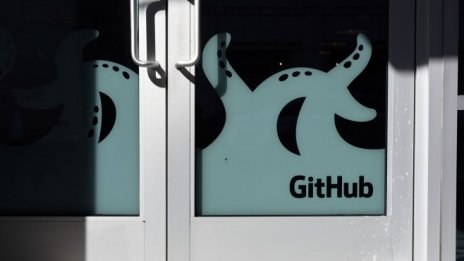 Две години след придобиването GitHub все още създава проблеми на Microsoft