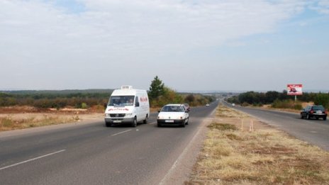 Вносът на стари коли надвишава десетоктатно закупените нови