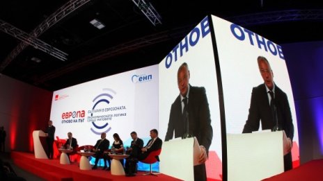 България вече е платила за членството си в еврозоната, предстоят само ползи