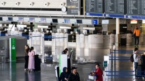 Lufthansa отмени над 3 хил. полета, хаосът с пътуванията в Европа се разраства