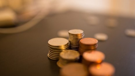 Дарителството в България намалява през 2016 г.