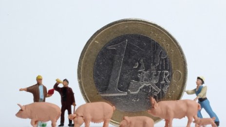 След краха в Италия EUR/USD записа сериозно понижение до 1,0583 долара за евро