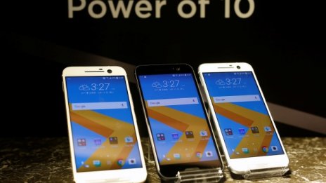 HTC със сериозен срив на резултатите си