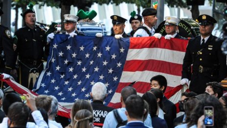 Оформят се две алтернативни визии за американската външна политика