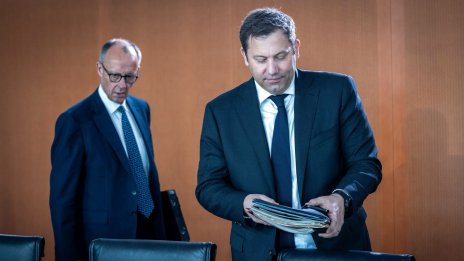 Финансовият министър на Германия намеква за затягане на коланите