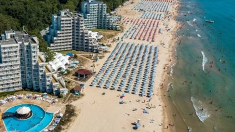 Растящи разходи почти „изядоха“ печалбата на „Албена“ за 2022 г.