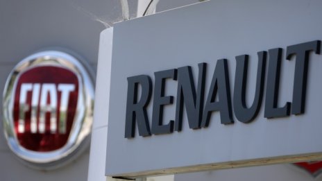 Fiat Chrysler и Франция се обвиняват взаимно за провала на мегасделката