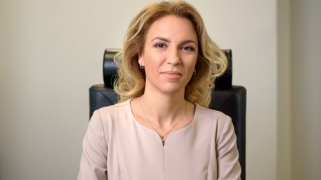 Петя Димитрова: Tрадиционното банкиране в клон няма да изчезне напълно