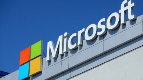 Microsoft в готовност да съкрати "хиляди" работни места
