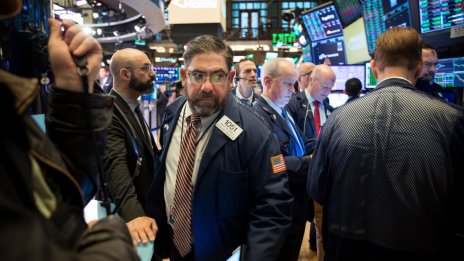 Данните за икономиката на САЩ заляха със студена вода инвеститорите на Wall Street