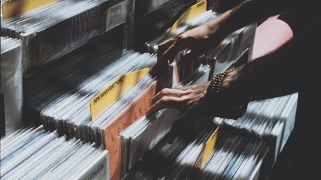 Графика на деня: Завръщането на грамофонните плочи