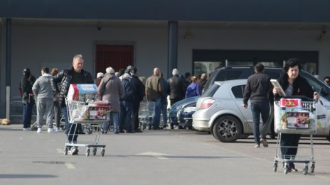 Търговци: Наличностите от стоки са достатъчни, доставките без прекъсване