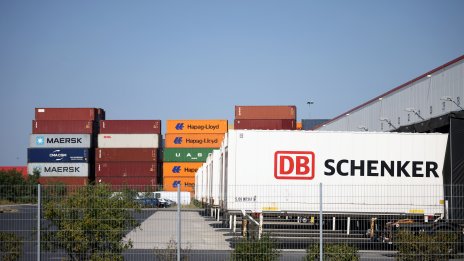 Дъщерно дружество на Deutsche Bahn съкращава 2300 работни места в Германия