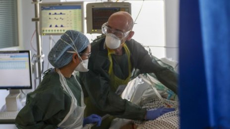 САЩ правилно не последваха шведския модел за справяне с коронавируса