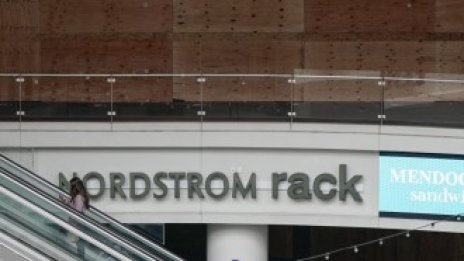 Собственици и търговци на дребно в люта битка за бъдещето на наемните договори