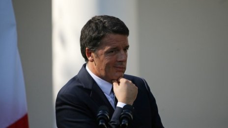 Русия избегна нови европейски санкции след защитата на Матео Ренци