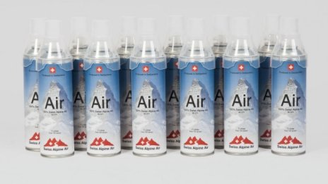 Швейцарска компания започна да изнася алпийски въздух в кенче