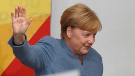 Търси се: нов партньор, който да подкрепи Ангела Меркел