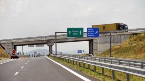 Трета жалба в КЗК блокира търга за ТОЛ системата