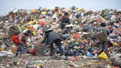 Си Дзинпин: Китай трябва да се бори с отпадъците и нерационалното потребление