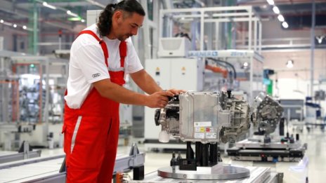 ЕС трябва да спре да поставя бариери пред командированите служители