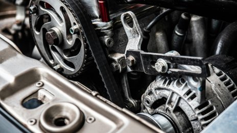 Промишленото производство в България расте през април 