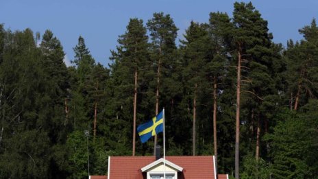 Швеция намали лихвения процент до още по-отрицателни нива