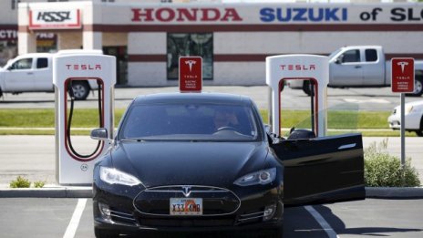 Tesla отчете ръст от 52% на доставките на автомобилите си