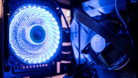 Китай увеличава усилията да се освободи от американското технологично господство