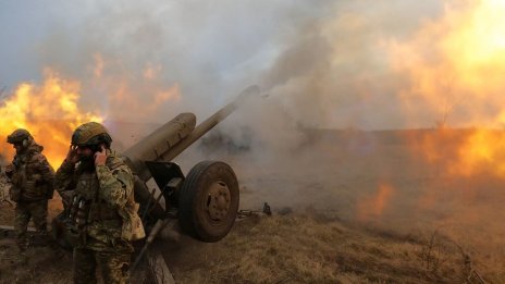 Русия опитва да разшири офанзивата си - активизира се и край Бахмут