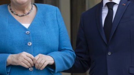 Меркел и Макрон обещаха сътрудничество до сформирането на нов германски кабинет